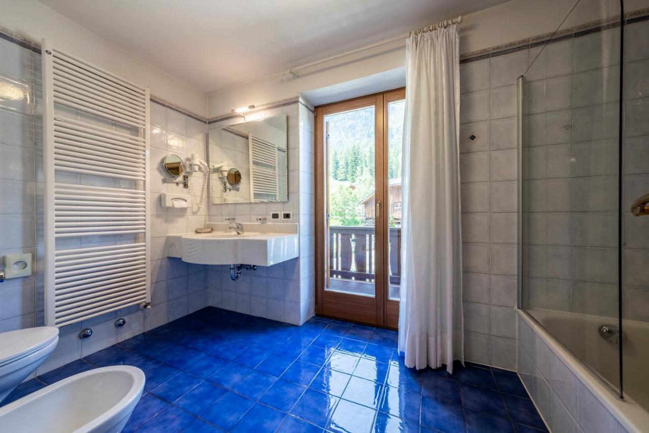Hotel Dolomiti La Villa  Esterno foto