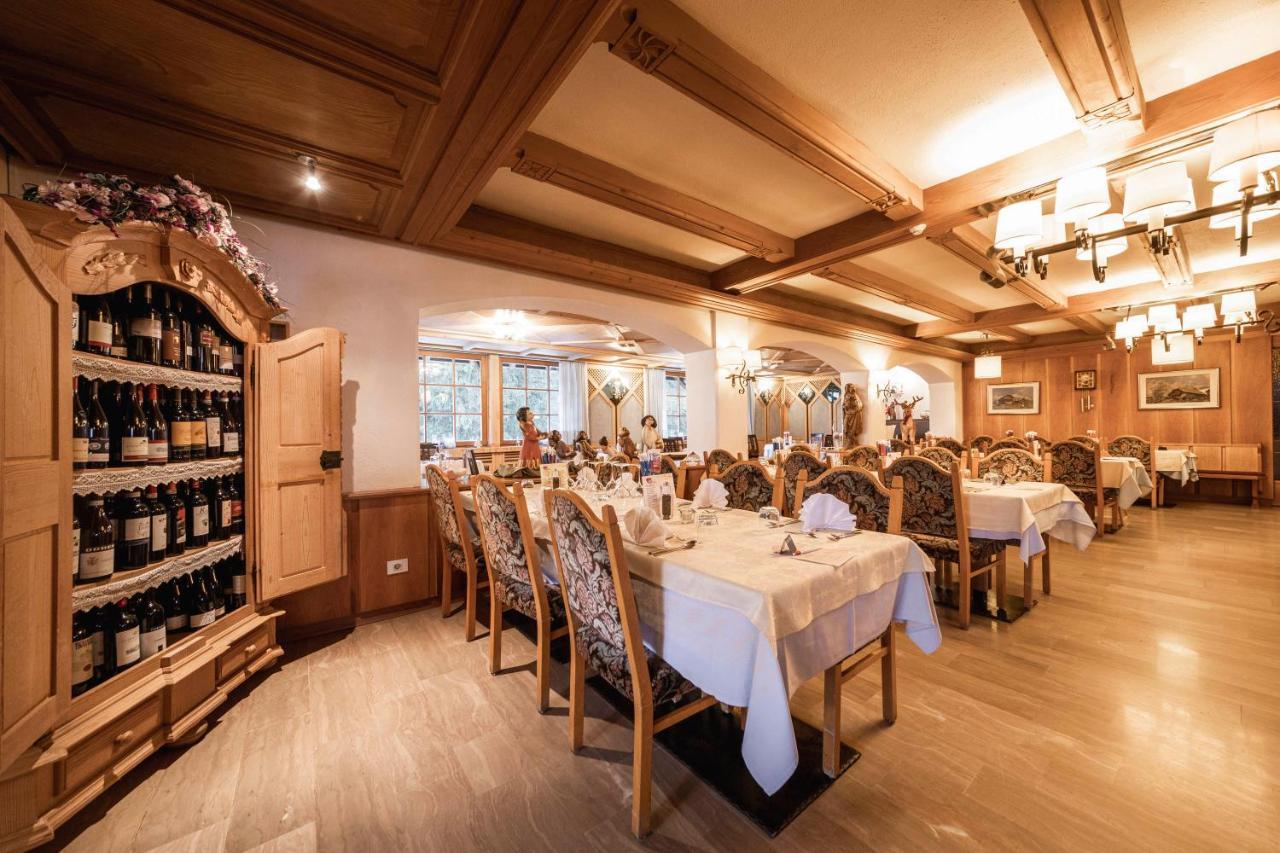Hotel Dolomiti La Villa  Esterno foto
